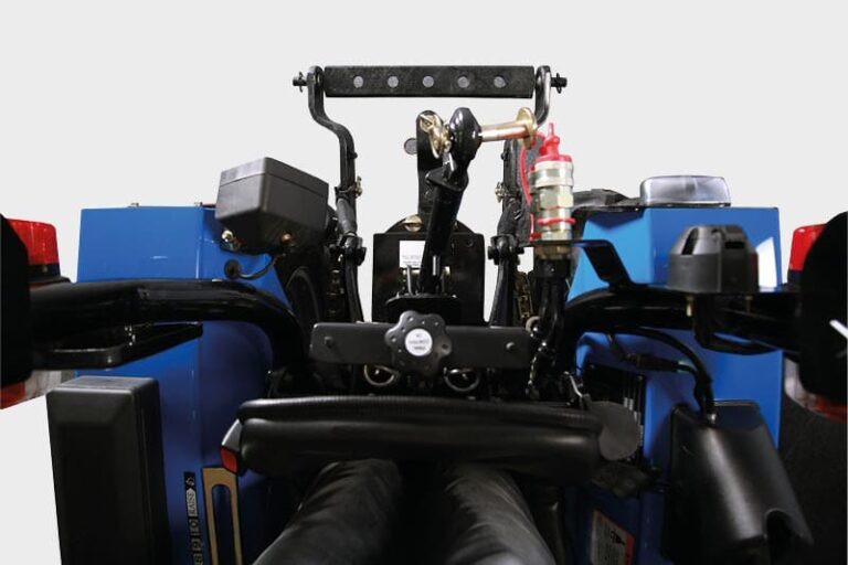 Solis-20-Traktor-Allrad-mit-Diagonal-Bereifung-14